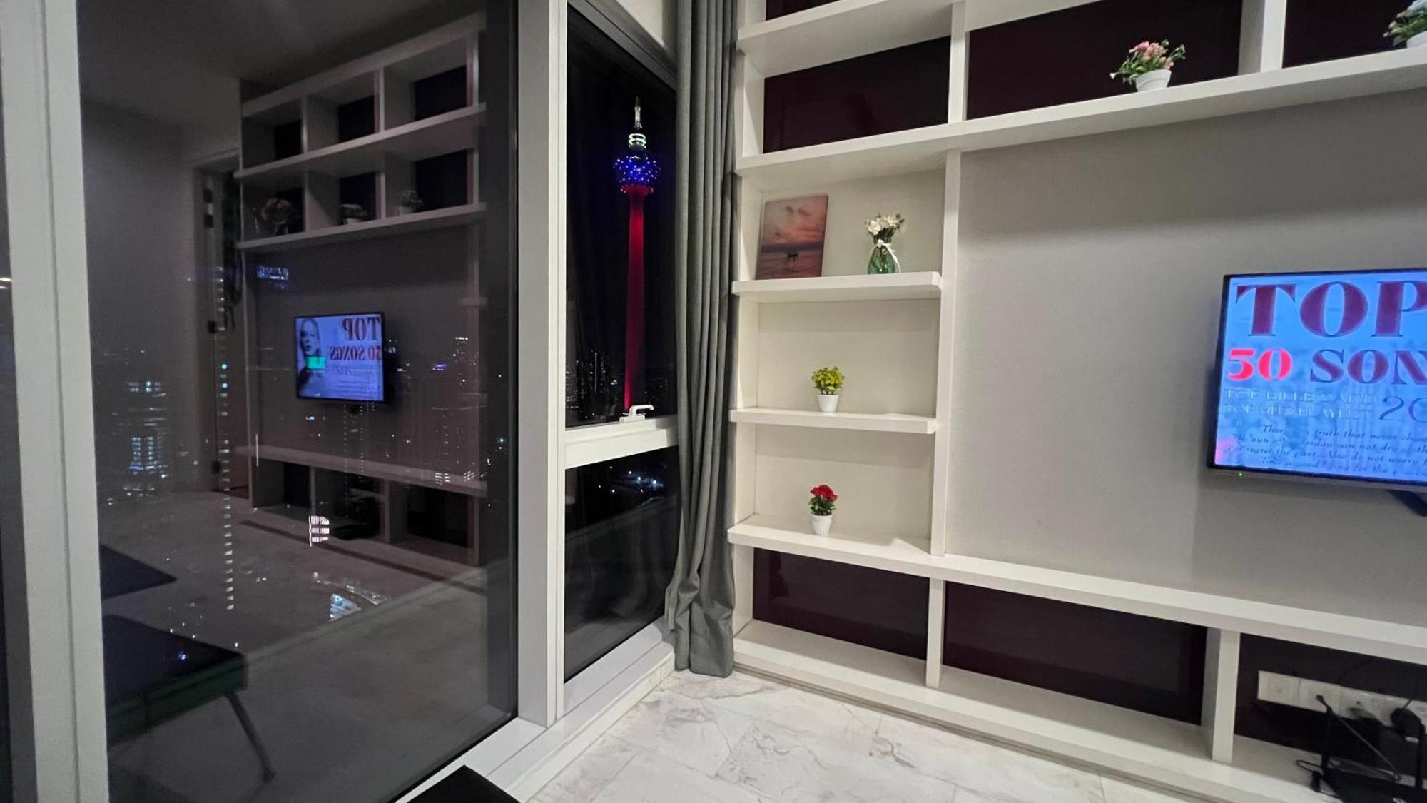 The Platinum Loversuites